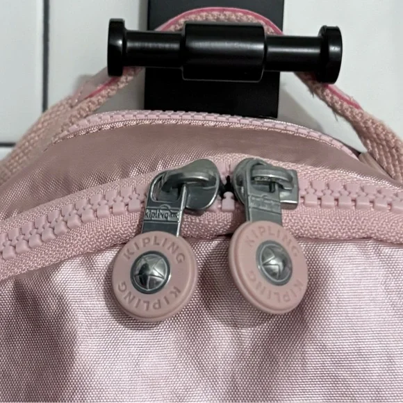 Kipling Seoul Large Laptop Backpack in a metallic pink shimmer - Picture 4 of 5